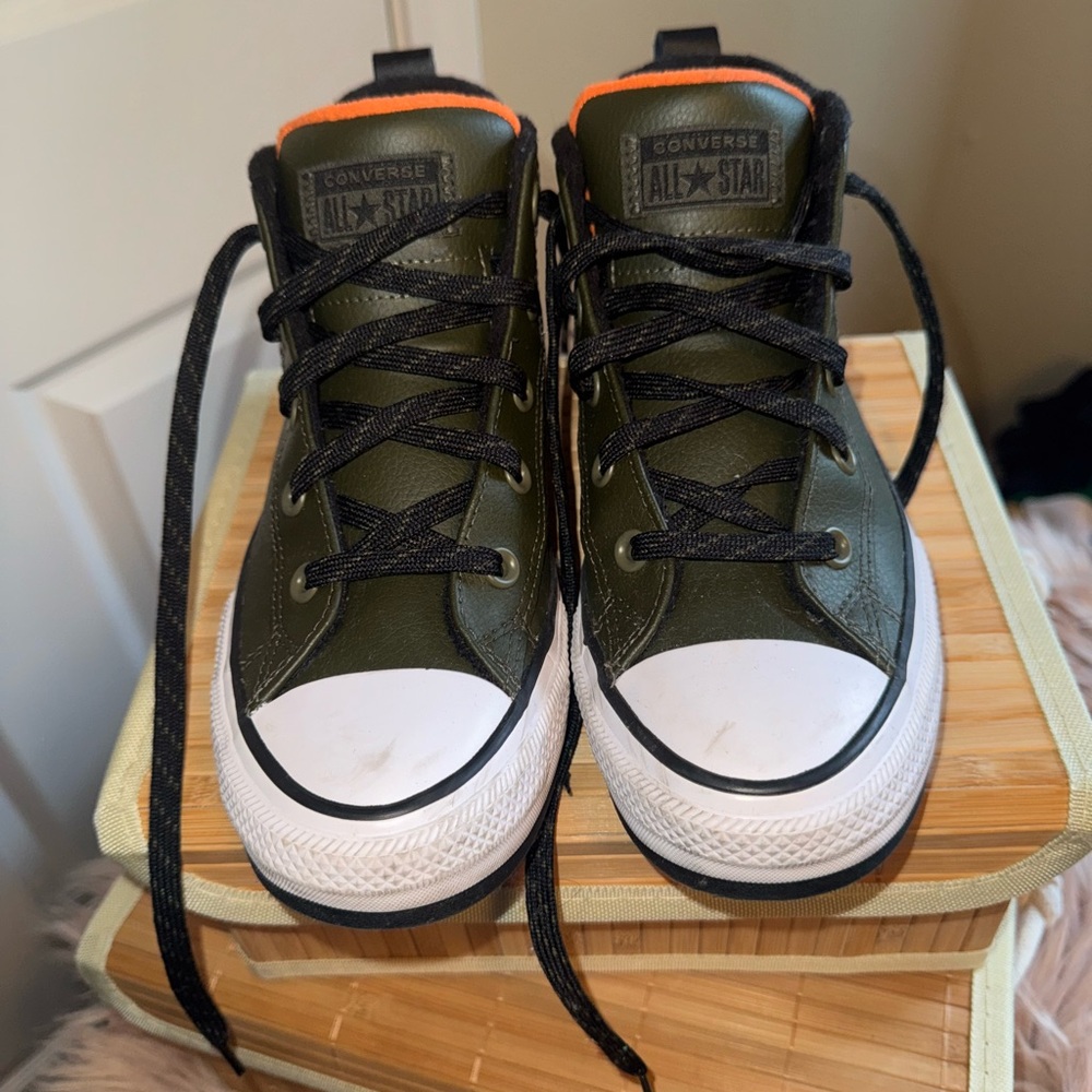 Converse Green and Black Low-Top Sneakers